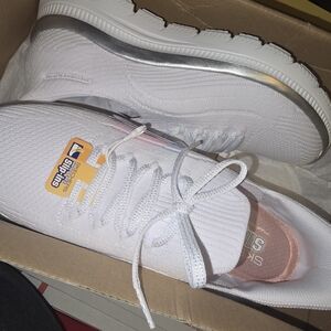 Skechers Women's White and Silver Sneakers